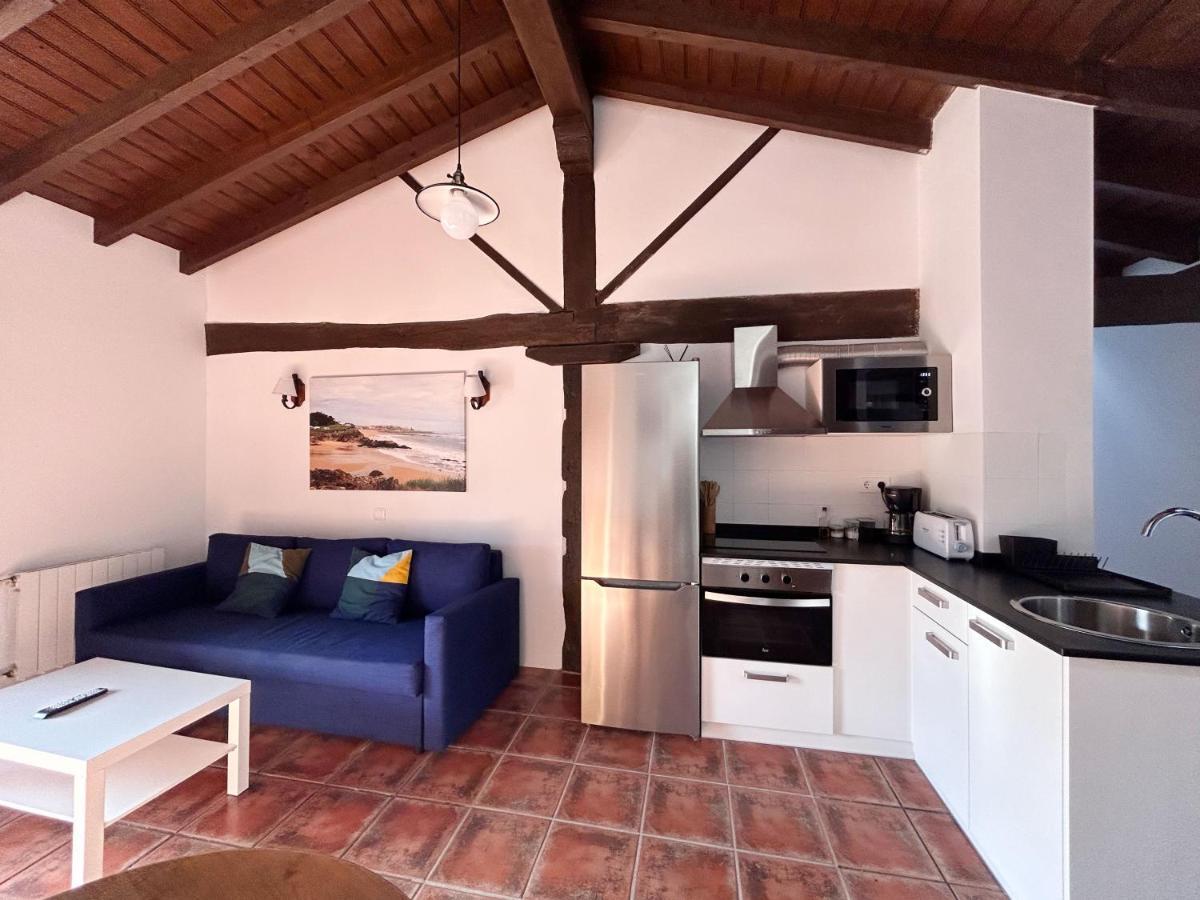 Apartamentos Camino Del Norte Cóbreces Exteriör bild